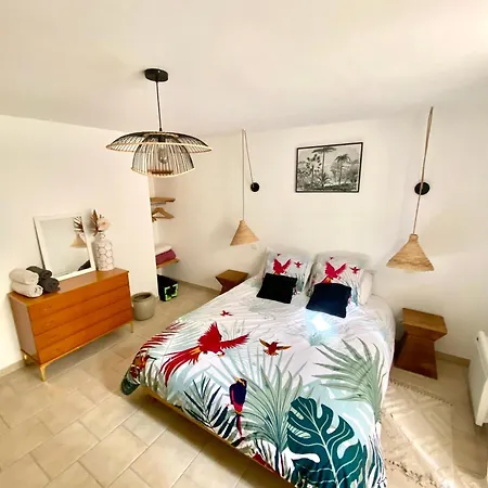 Thina Semesterbostad